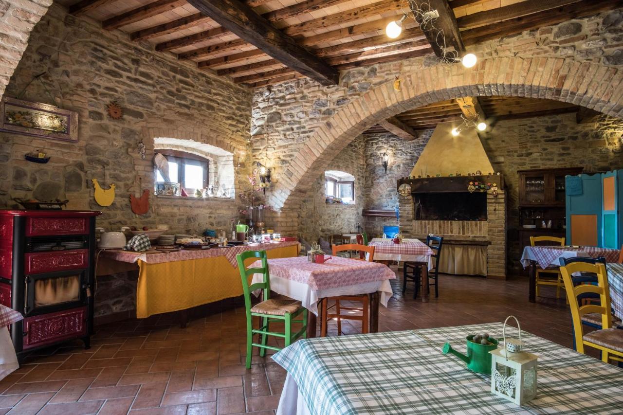 Agriturismo Goccia Di Luna ウンベルティデ エクステリア 写真